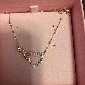 NIB Swarovski infinity mixed metal Heart Necklace